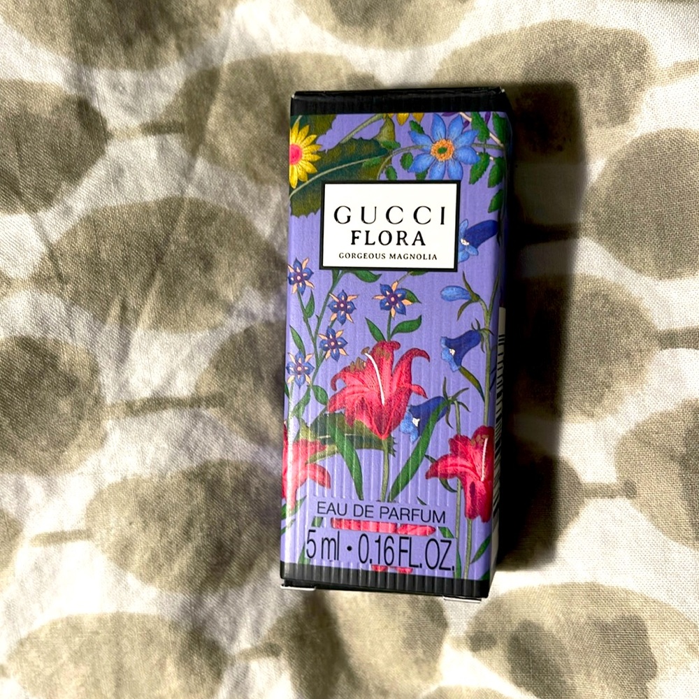 Brand new luxury sample Gucci Flora